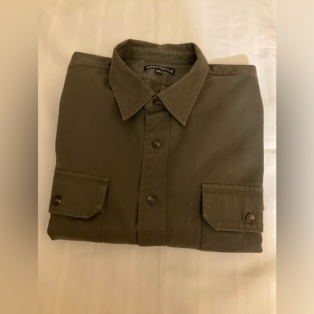 Olive Green Lightweight Military-Inspired Jacket